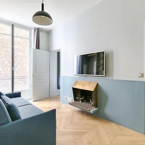 champs-elyse-magnifique-appartement-4p.fr-paris.fr/